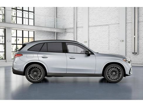 New 2026 Mercedes-Benz GLC 300 4MATIC image 2