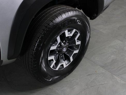 Used 2023 Toyota Tacoma SR5 image 10