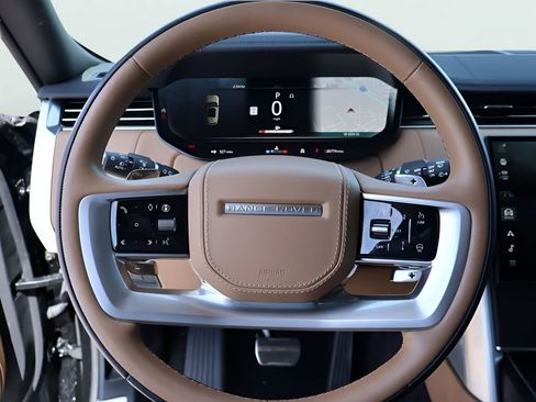 Certified 2024 Land Rover Range Rover SE AWD/4WD image 28