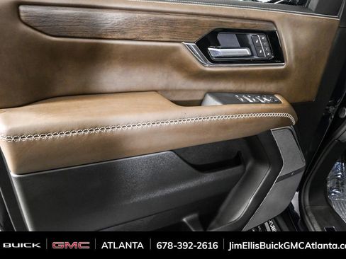 Used 2026 GMC Yukon Denali Ultimate image 7