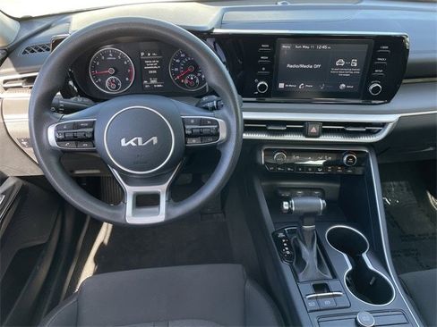 Used 2022 Kia K5 LXS image 10