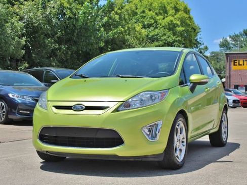 Used 2011 Ford Fiesta SES w/ 301A Rapid Spec Order Code image 2