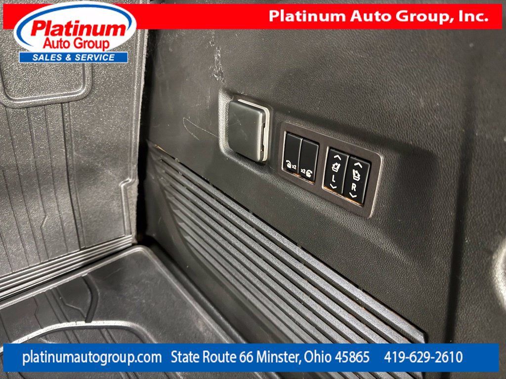 Used 2023 GMC Yukon AT4 AWD/4WD image 34