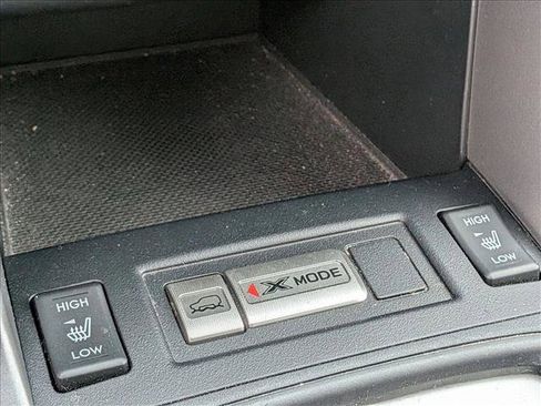 Used 2017 Subaru Forester 2.5i Premium image 10