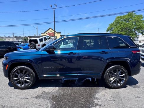 New 2026 Jeep Grand Cherokee Limited AWD/4WD image 4