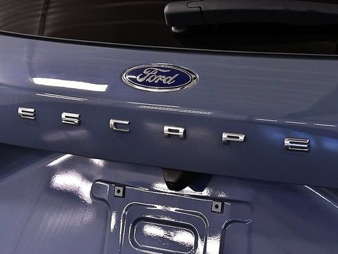 Used 2024 Ford Escape Active AWD/4WD image 11