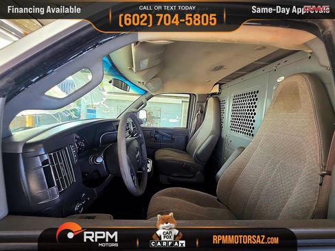 Used 2017 GMC Savana 2500 image 9