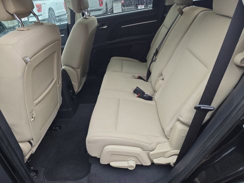 Used 2010 Dodge Journey SXT w/ Flexible Seating Group image 15
