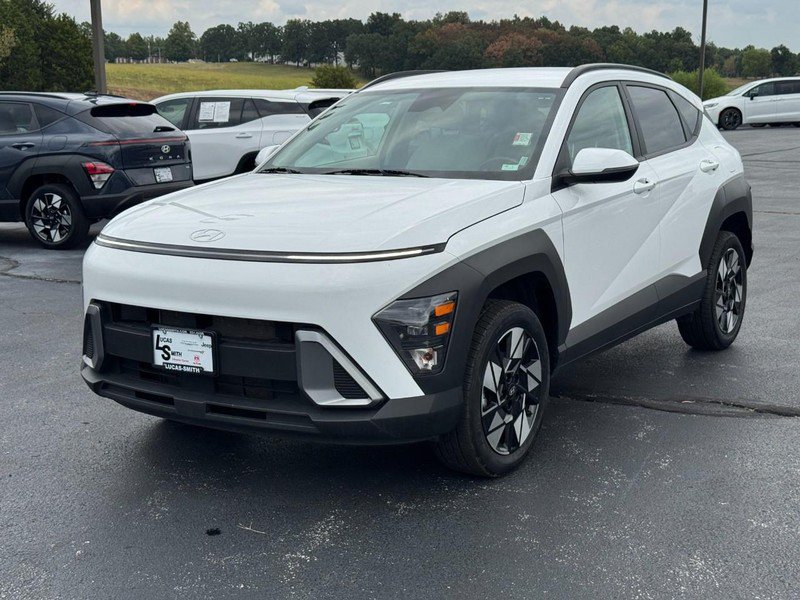 Used 2025 Hyundai Kona SEL AWD/4WD image 8