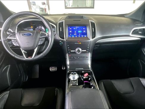 Used 2020 Ford Edge ST w/ Cold Weather Package image 16
