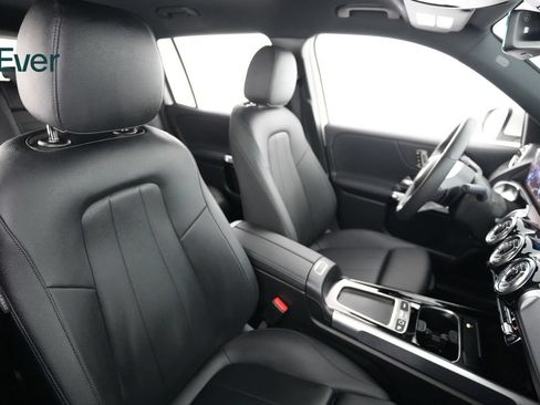 Used 2025 Mercedes-Benz EQB 250+ image 23