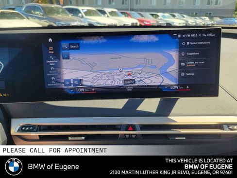 Used 2023 BMW iX xDrive50 w/ Premium Package AWD/4WD image 30