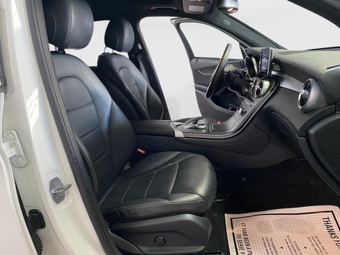 Used 2018 Mercedes-Benz GLC 300 4MATIC image 9