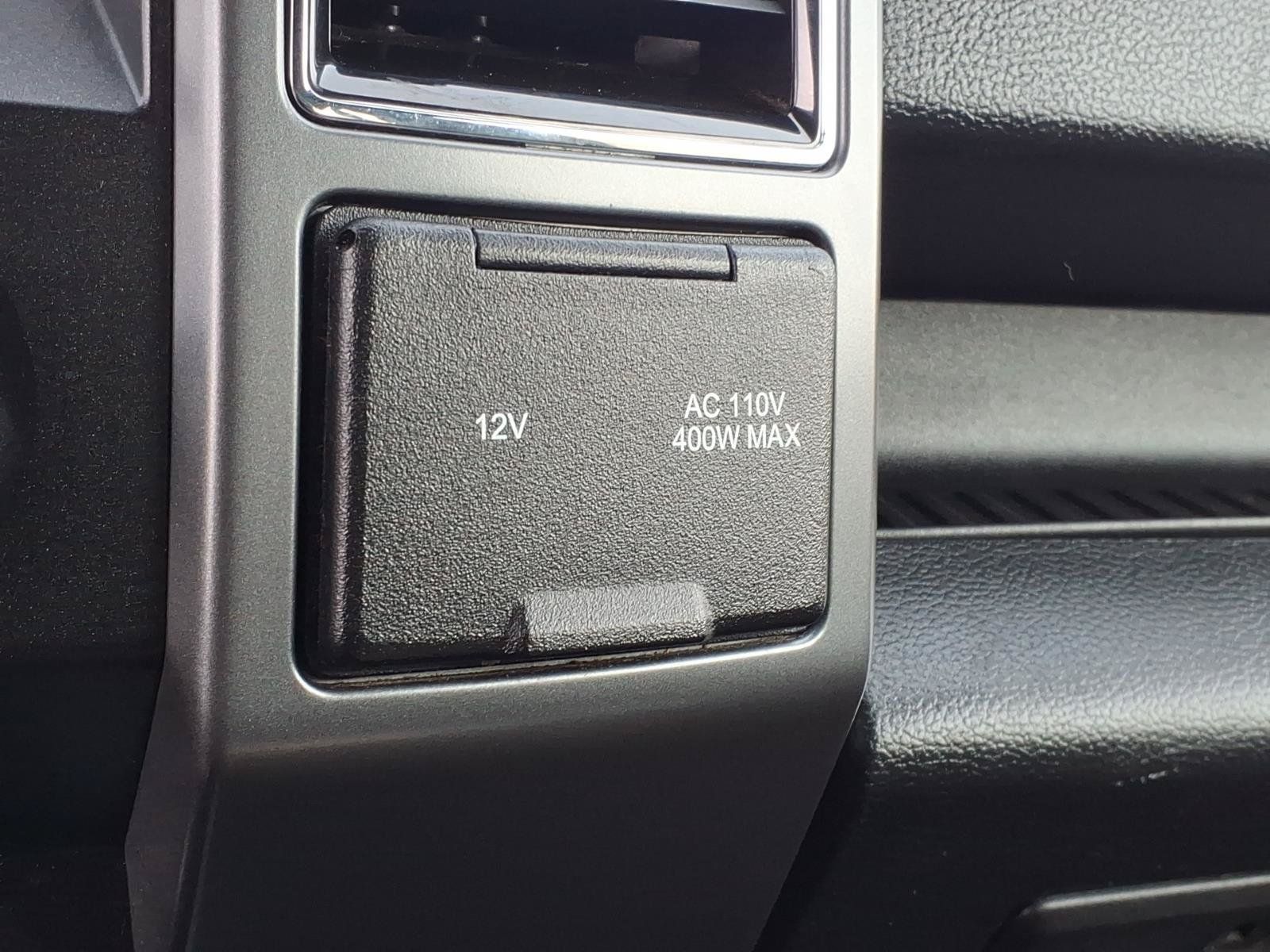 Used 2019 Ford F150 XLT w/ Equipment Group 302A Luxury AWD/4WD image 25