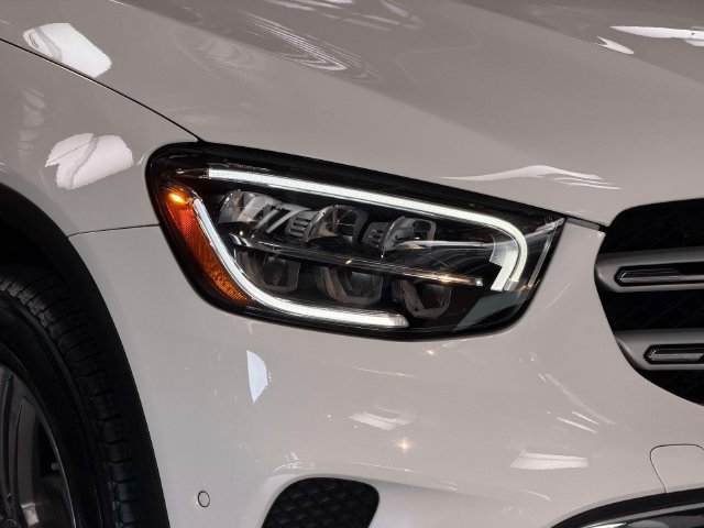 Certified 2022 Mercedes-Benz GLC 300 4MATIC image 9
