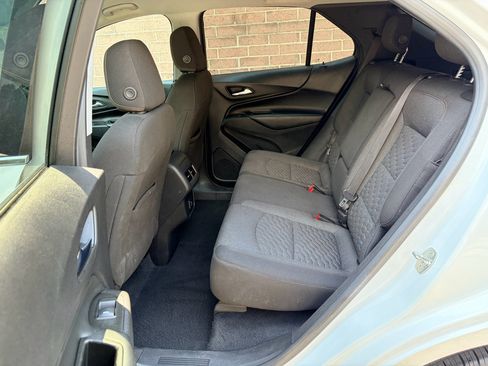 Used 2020 Chevrolet Equinox LT FWD image 13