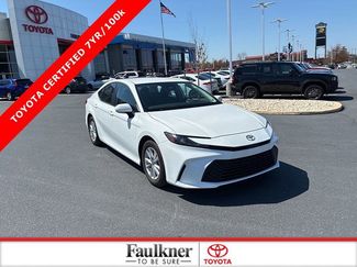 Used 2025 Toyota Camry LE video 1
