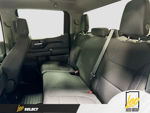 Used 2021 Chevrolet Silverado 1500 Custom Trail Boss AWD/4WD image 25