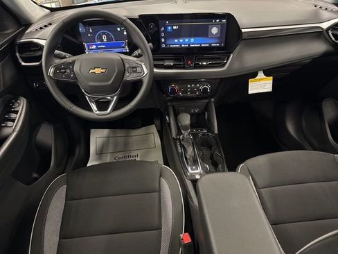 New 2026 Chevrolet TrailBlazer LT w/ LT Cold Weather Package AWD/4WD image 22