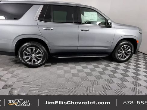 Used 2023 Chevrolet Tahoe LT w/ LT Signature Plus Package image 10