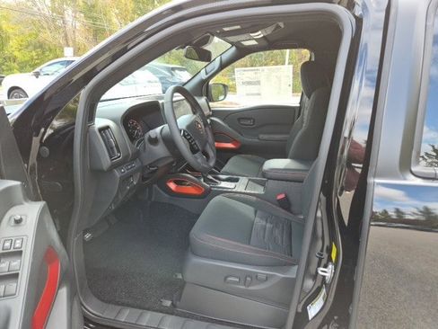 New 2026 Nissan Frontier PRO-4X w/ Pro-4x Convenience Package image 17
