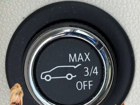 Used 2023 GMC Acadia Denali w/ Denali Technology Package FWD image 37