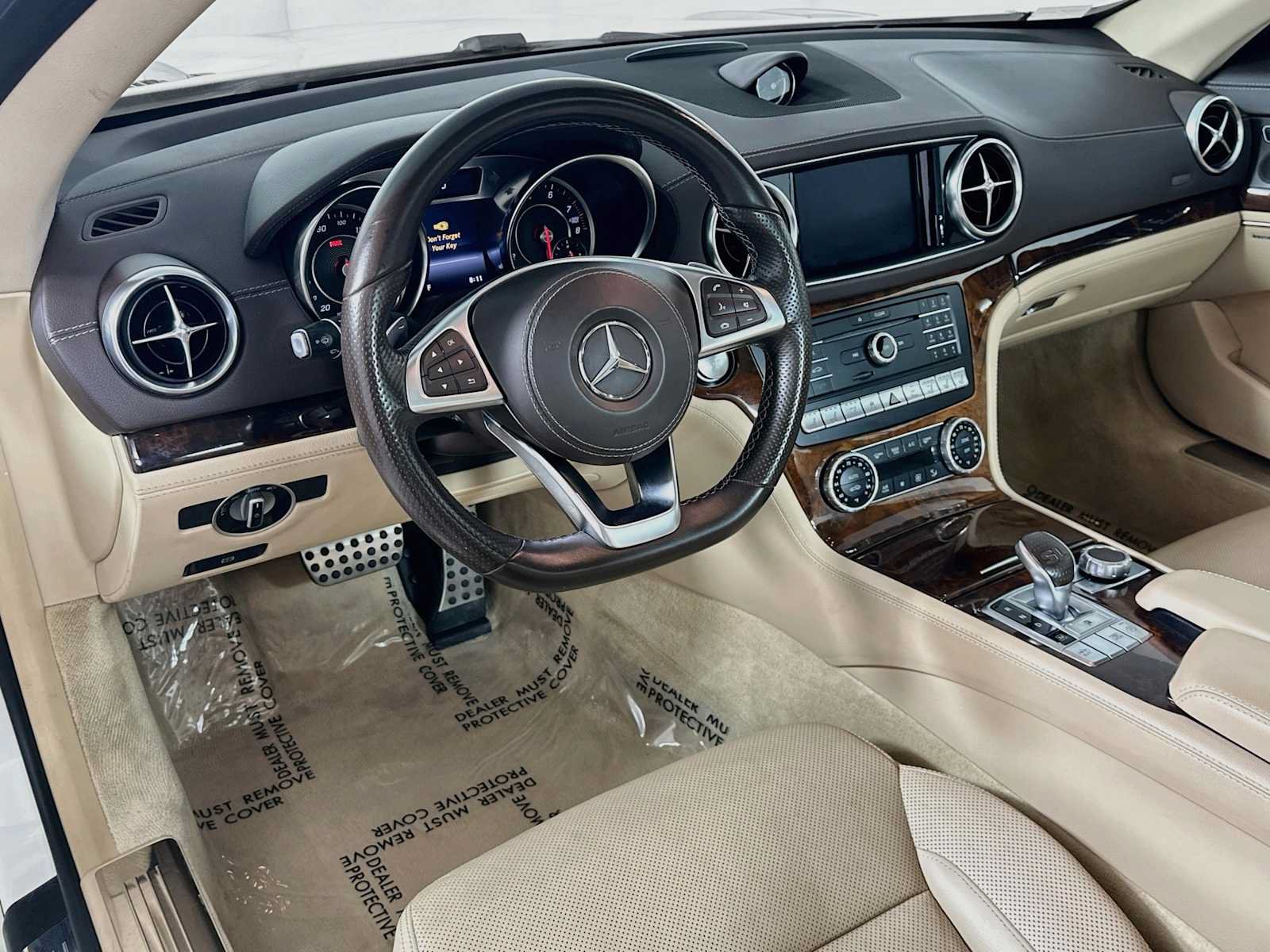Used 2019 Mercedes-Benz SL 450 image 4