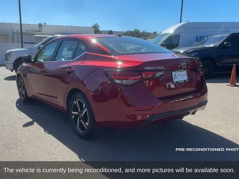 Used 2024 Nissan Sentra SV FWD image 8