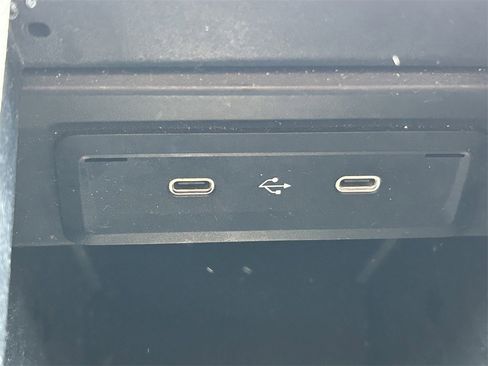 Used 2024 Mercedes-Benz GLA 250 image 24