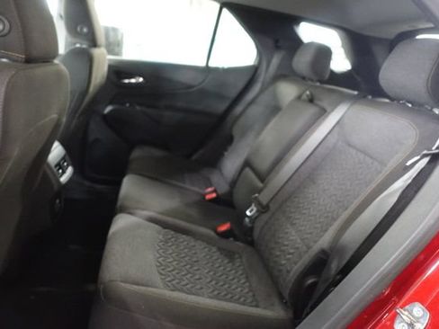 Used 2023 Chevrolet Equinox LT FWD image 19