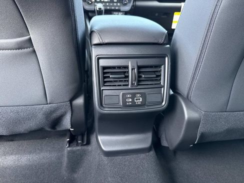 New 2026 Subaru Outback Premium image 18