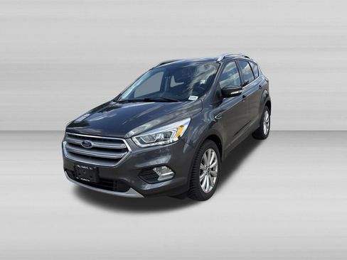 Used 2017 Ford Escape Titanium AWD/4WD image 11