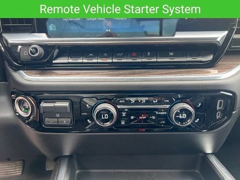 Certified 2022 Chevrolet Silverado 1500 RST w/ Convenience Package II AWD/4WD image 26