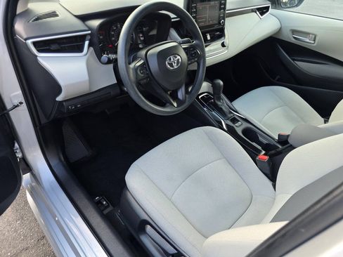 Used 2021 Toyota Corolla L w/ Carpet Mat Package (TMS) FWD image 9
