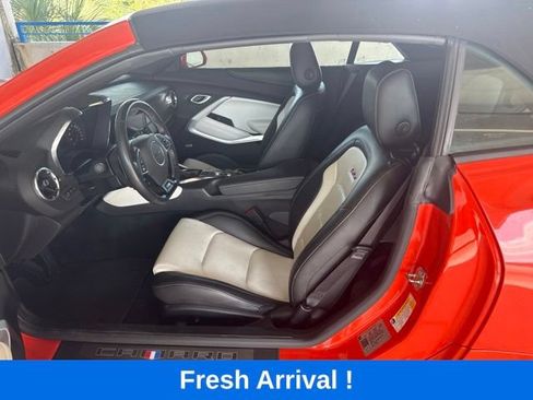 Used 2021 Chevrolet Camaro SS RWD image 2