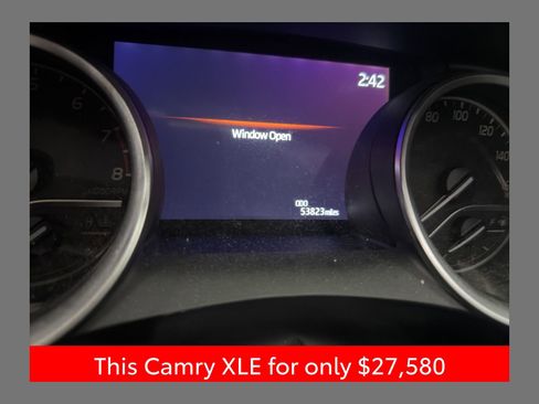 Used 2024 Toyota Camry XLE FWD image 1