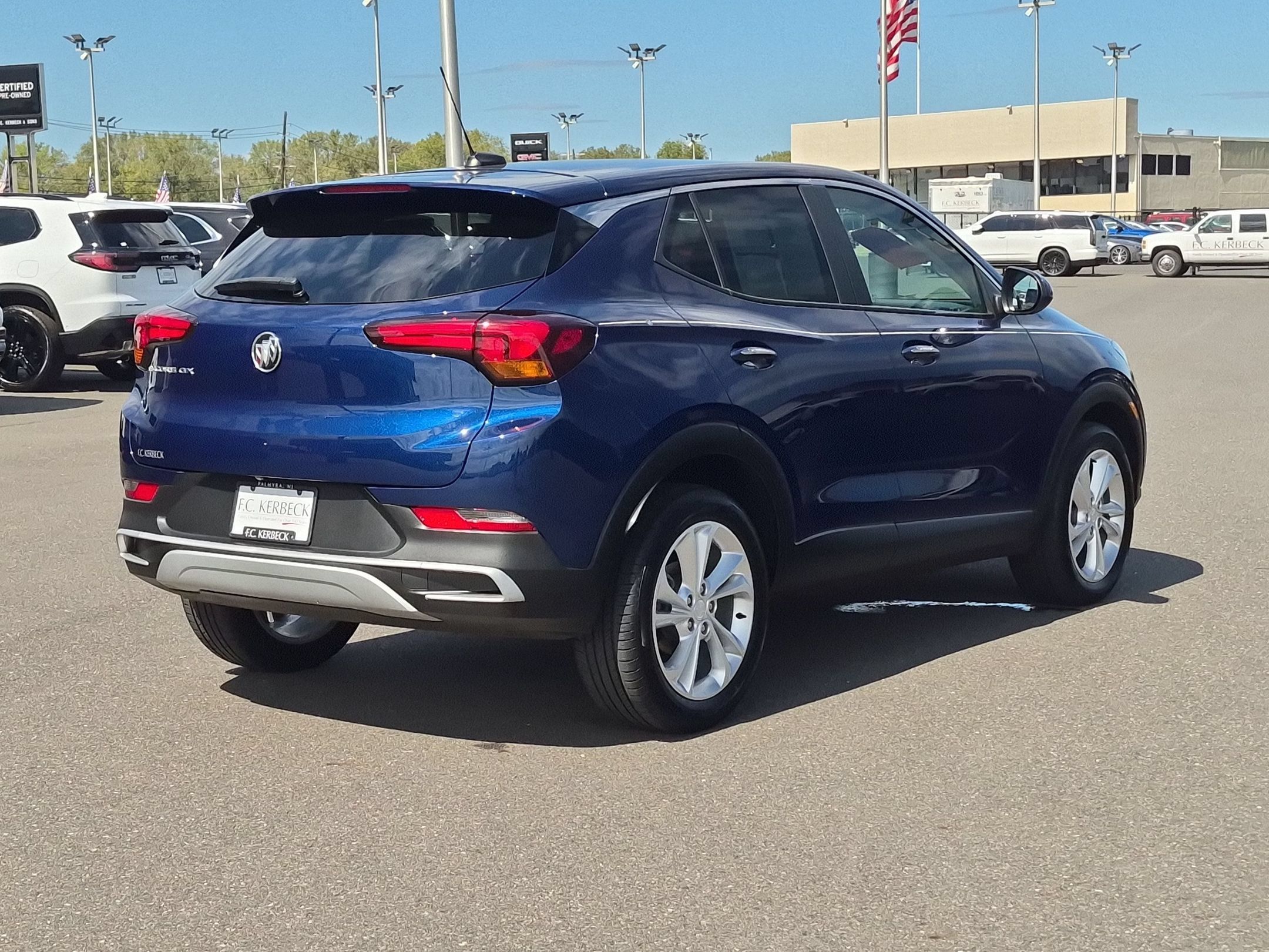 Certified 2023 Buick Encore GX Preferred w/ Cold Weather Comfort Package FWD image 7