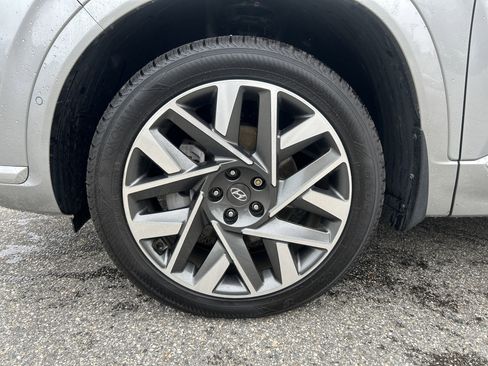 Used 2023 Hyundai Santa Fe Calligraphy image 12