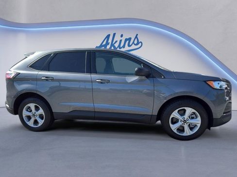 Used 2024 Ford Edge SE AWD/4WD image 4