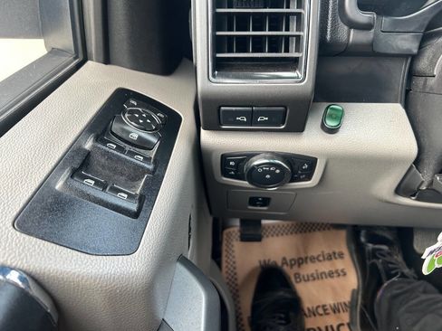 Used 2017 Ford F150 XLT w/ Equipment Group 301A Mid AWD/4WD image 21