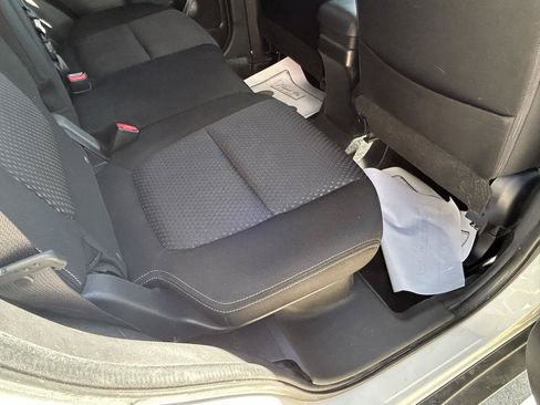 Used 2016 Mitsubishi Outlander SEL AWD/4WD image 11