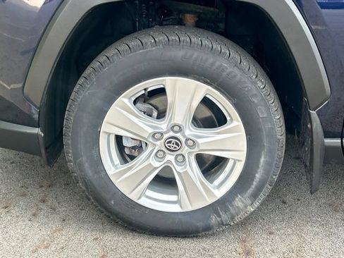 Used 2020 Toyota RAV4 XLE w/ All Weather Liner Package AWD/4WD image 15