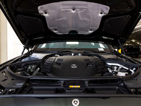 New 2026 Mercedes-Benz S 580 4MATIC Sedan image 24