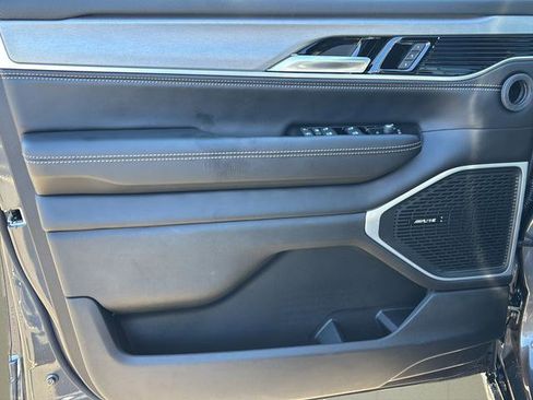 New 2026 Jeep Grand Wagoneer Limited image 15