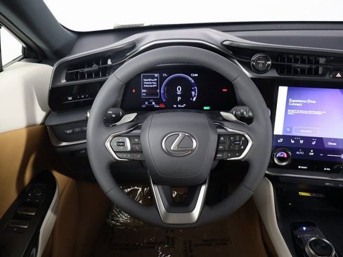 New 2026 Lexus RZ 350e image 3