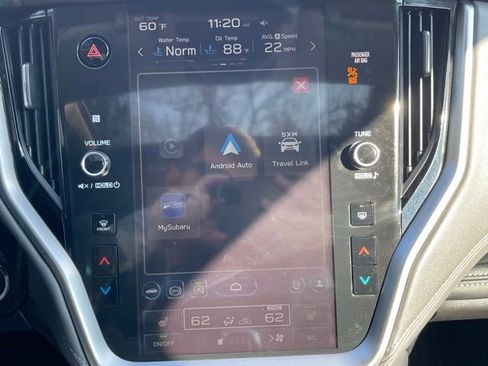 Certified 2025 Subaru Outback Onyx Edition image 11