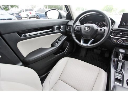 Used 2024 Honda Civic EX-L image 8