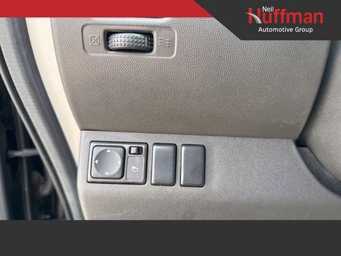 Used 2012 Nissan Pathfinder S w/ Protection Pkg image 9