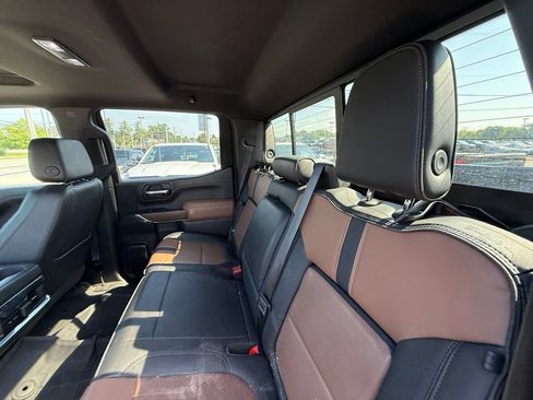 Used 2022 Chevrolet Silverado 1500 High Country w/ LPO, Dark Essentials Package AWD/4WD image 27