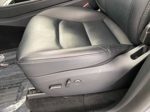 Used 2023 Tesla Model Y Long Range image 13